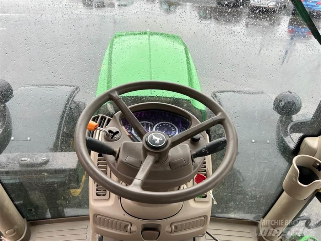 John Deere 6210R Traktorji