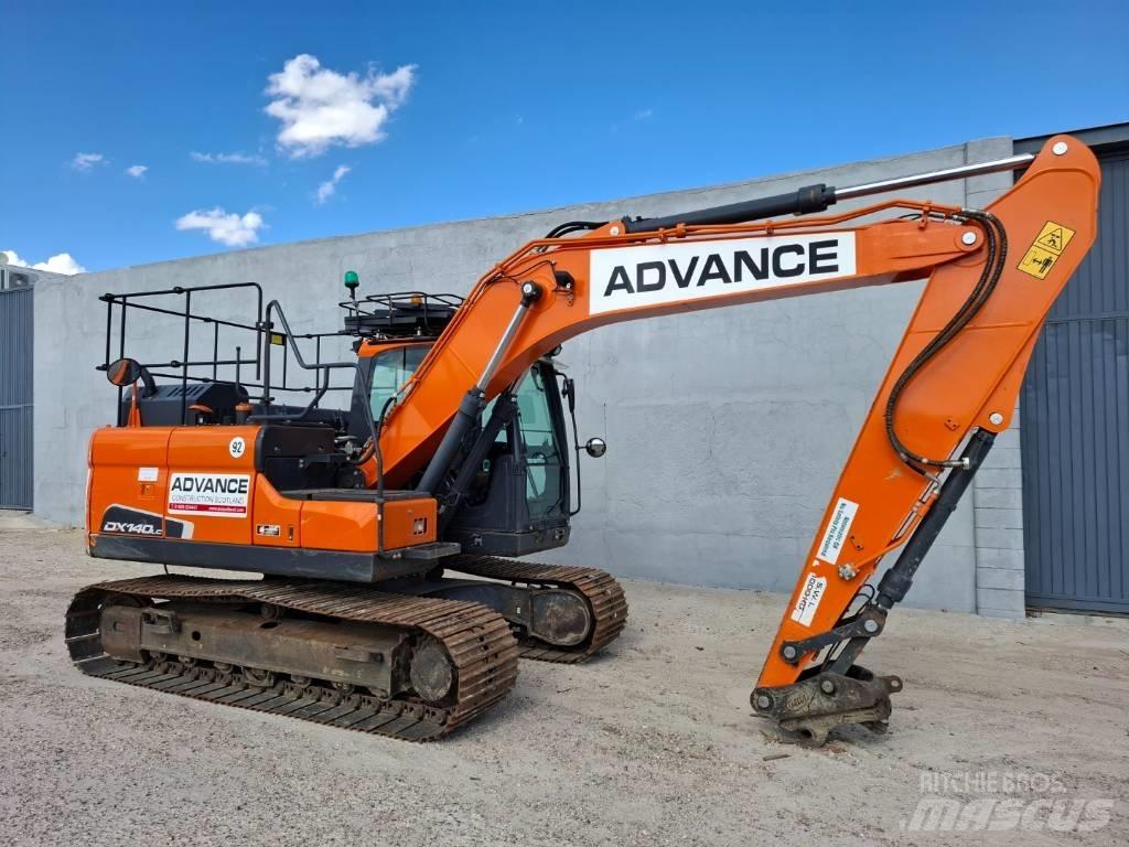 Doosan DX 140LC-5 Bagri goseničarji
