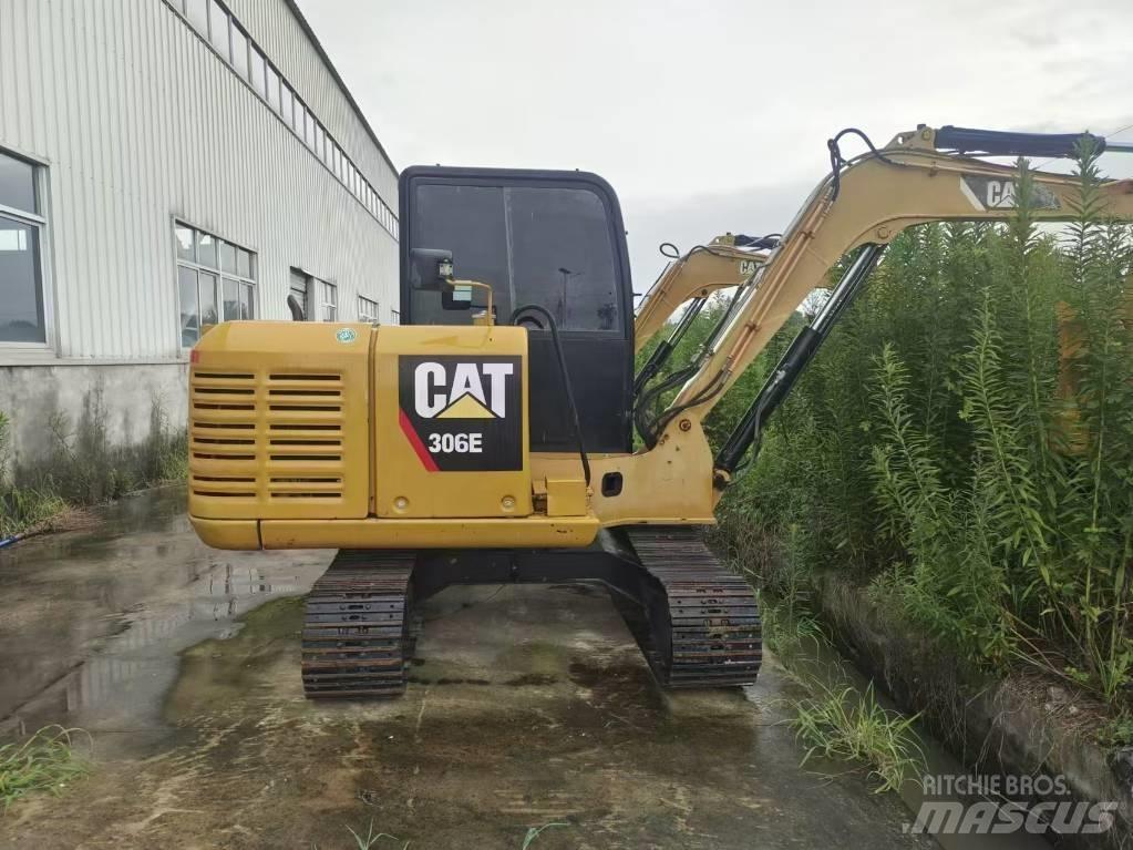CAT 306 Mini bagri <7t