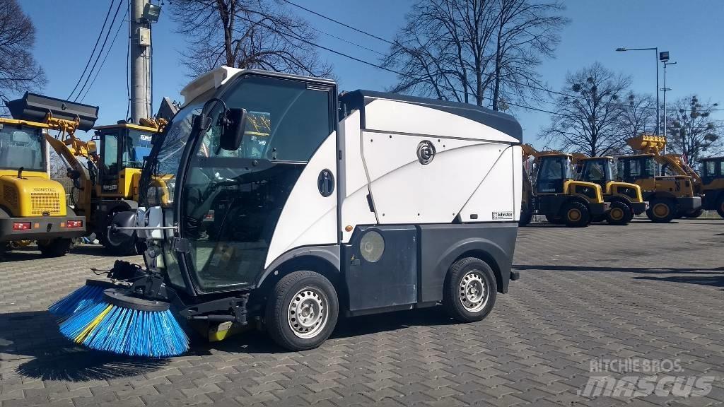 Johnston CN 101 Cestni pometači