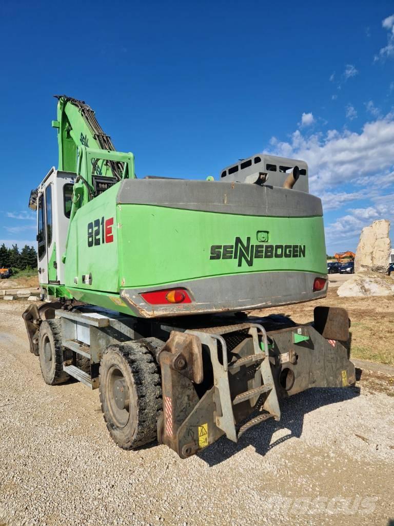 Sennebogen 821 E Bagri na kolesih