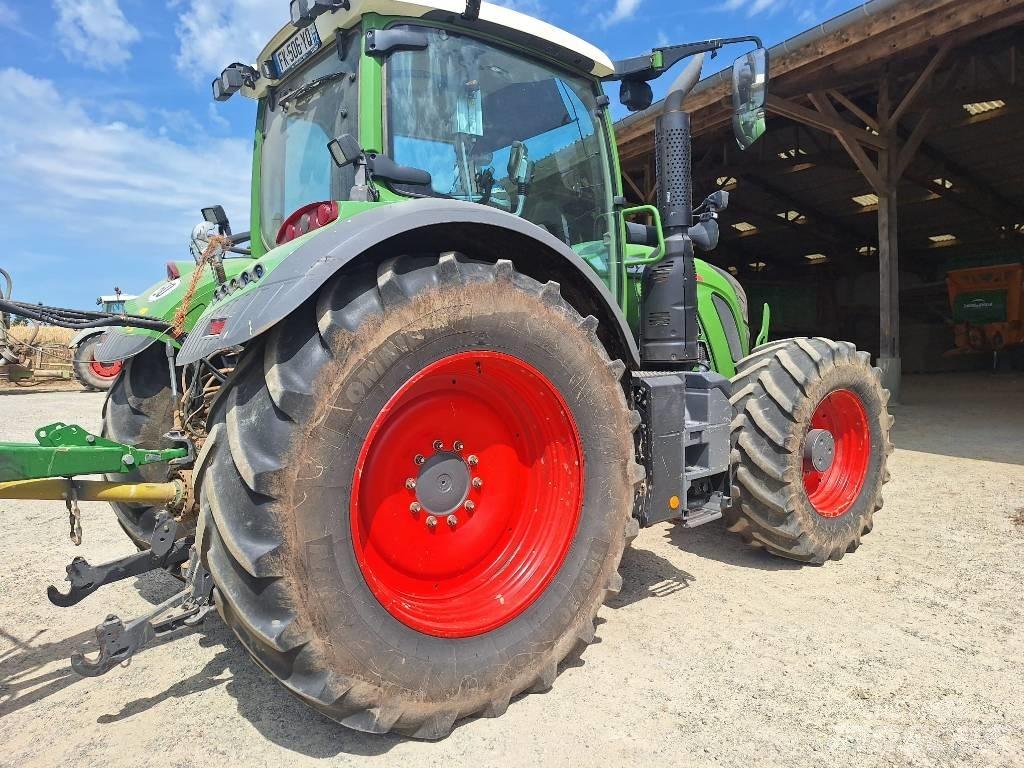 Fendt 718 Traktorji