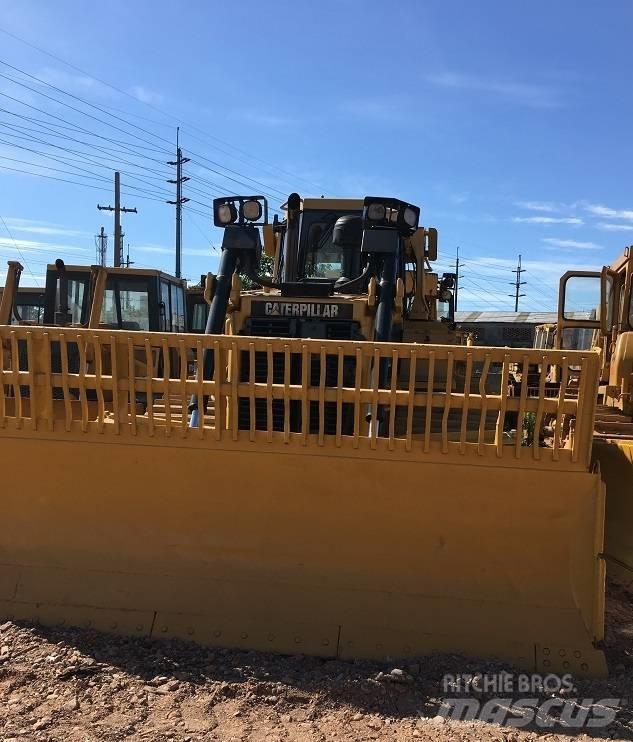 CAT D6R Buldožerji goseničarji