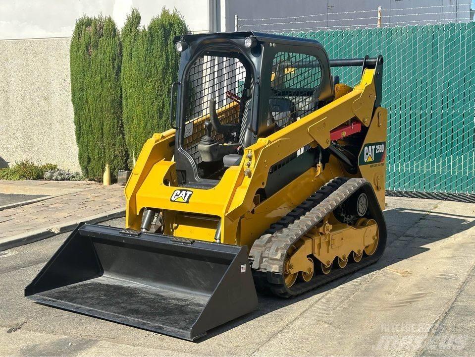 CAT 259 D Skid steer mini nakladalci