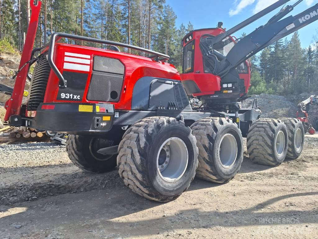 Komatsu 931 XC Harvesterji