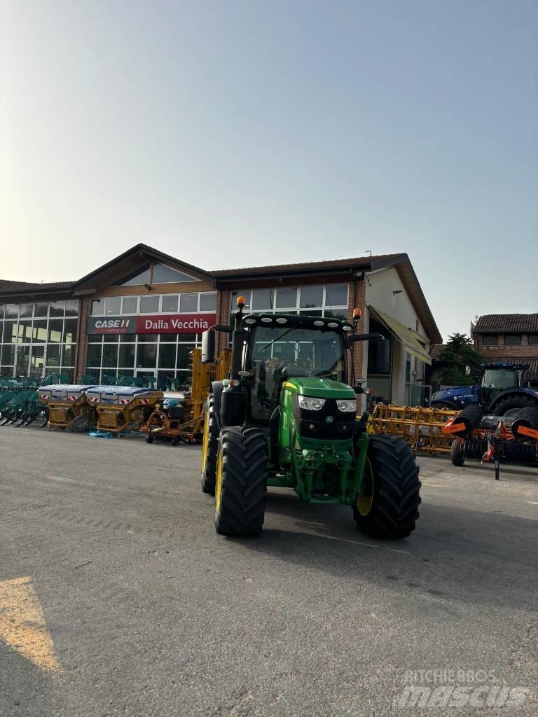 John Deere 6130 R Traktorji