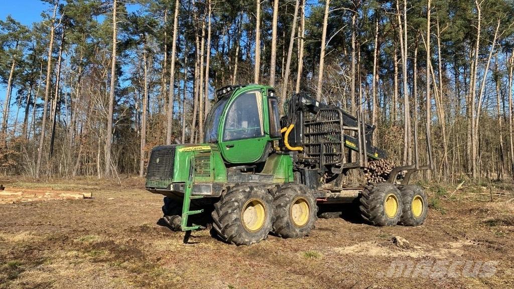 John Deere 1010 E Forwarderji