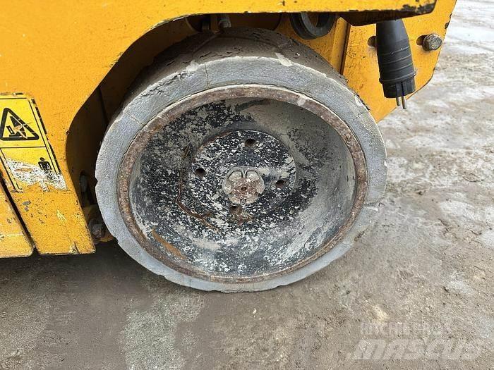 JCB S1930E Druga dvigala in dvižne ploščadi