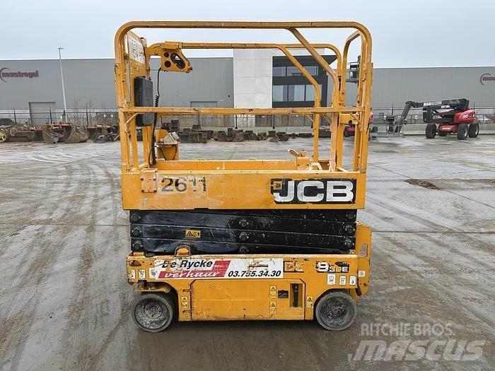 JCB S1930E Druga dvigala in dvižne ploščadi