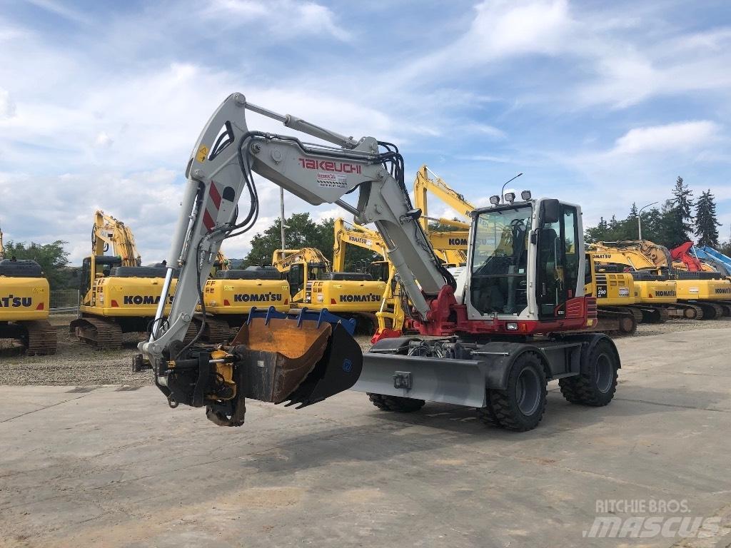 Takeuchi TB295W Bagri na kolesih
