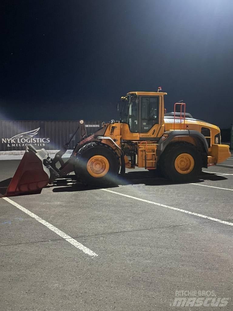Volvo L120H Kolesni nakladalci