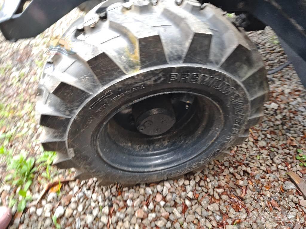 Hyundai Robex 60 Bagri na kolesih