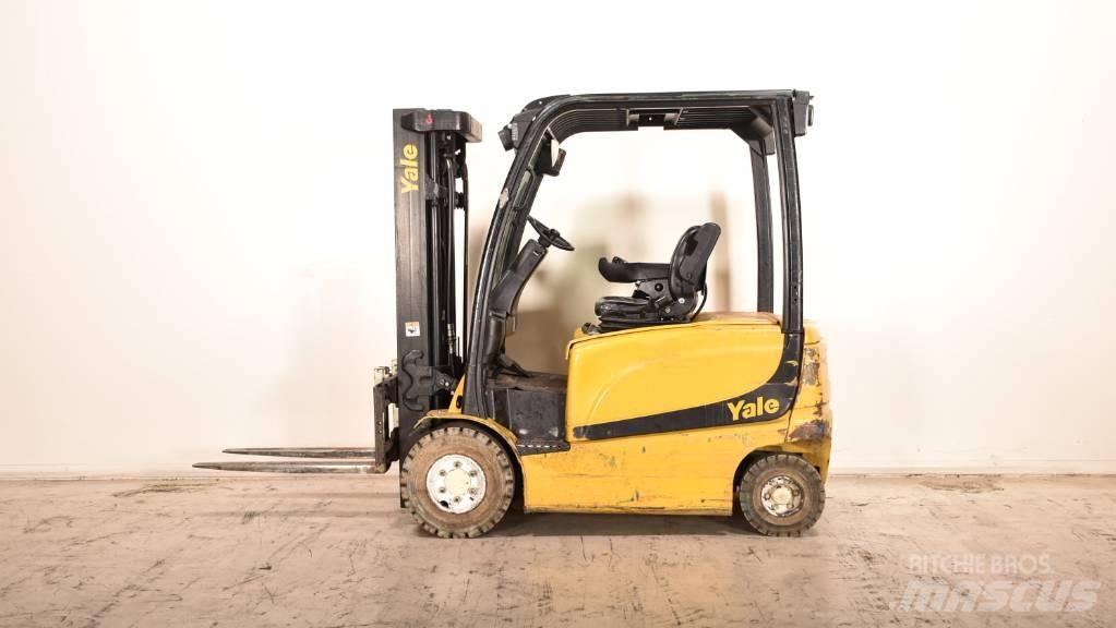 Yale ERP25VL Električni viličarji