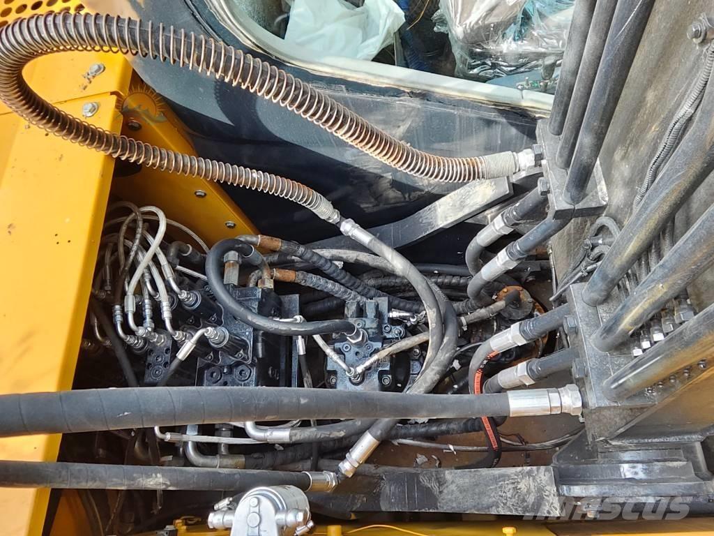 Hyundai Robex 150W Bagri na kolesih
