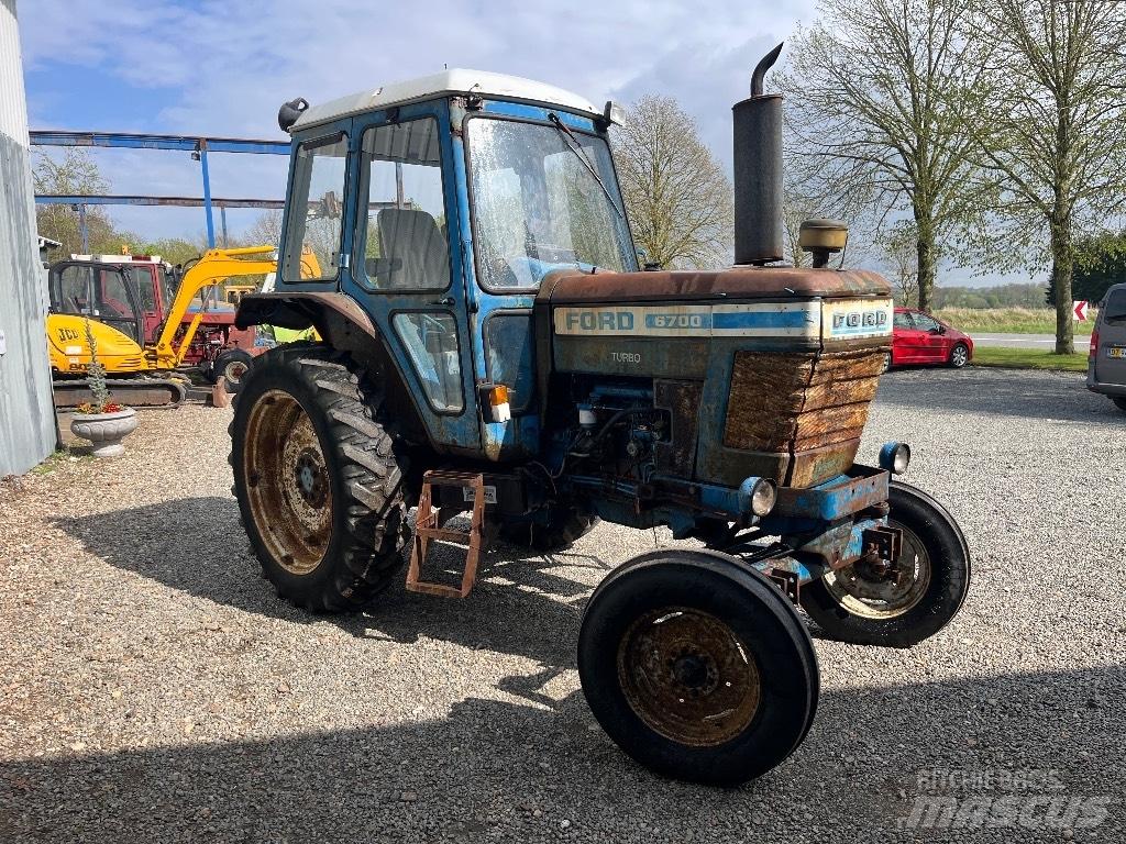 Ford 6700 Traktorji