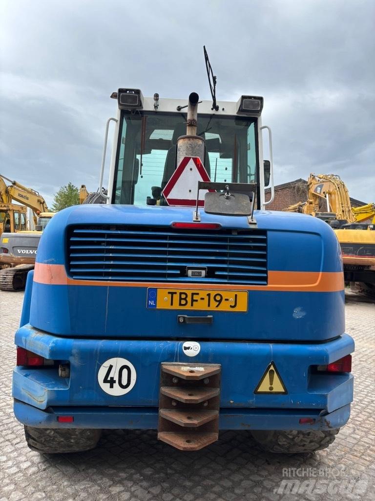Ahlmann AZ 150 Kolesni nakladalci