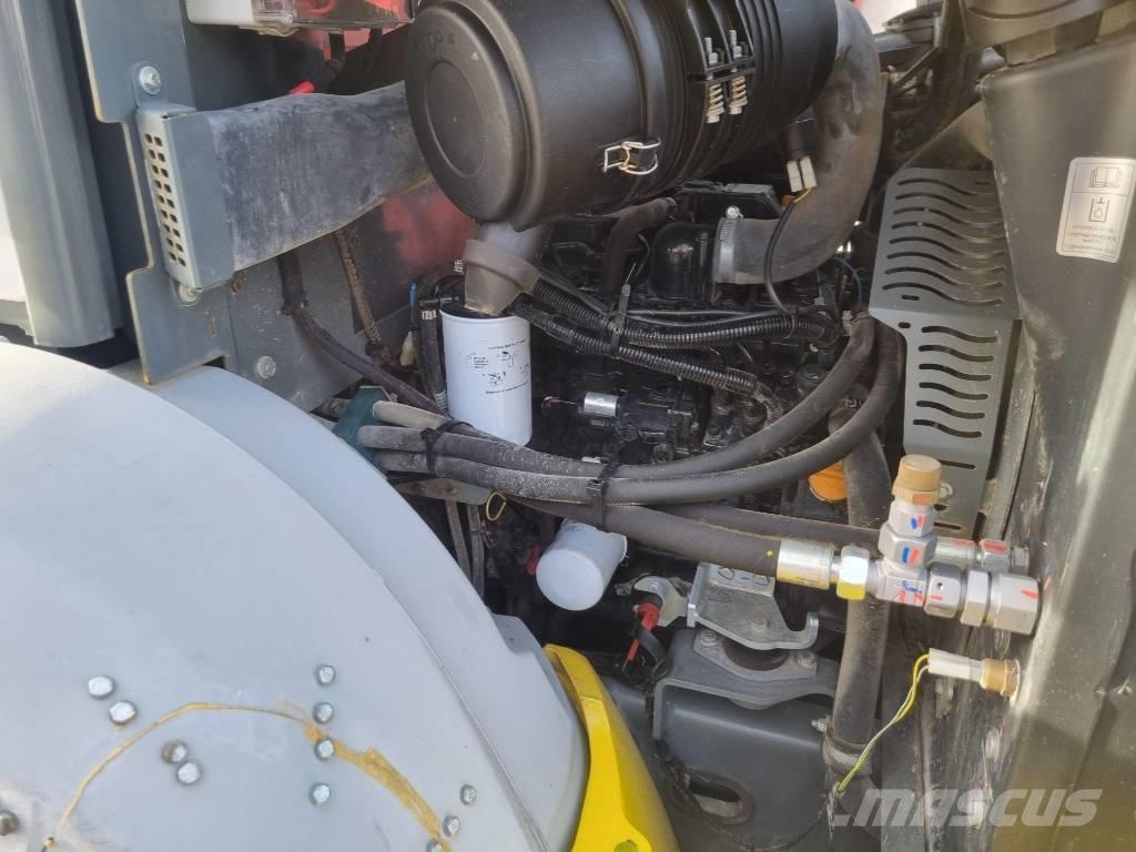 Kramer 5065 Kolesni nakladalci