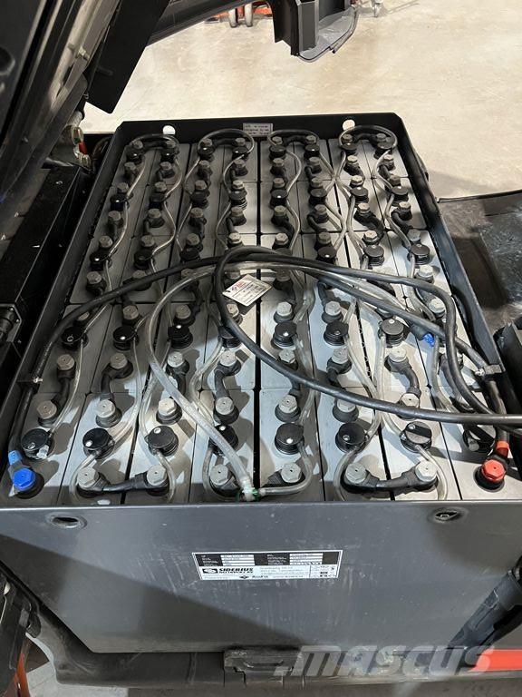 Linde E30-01 Električni viličarji