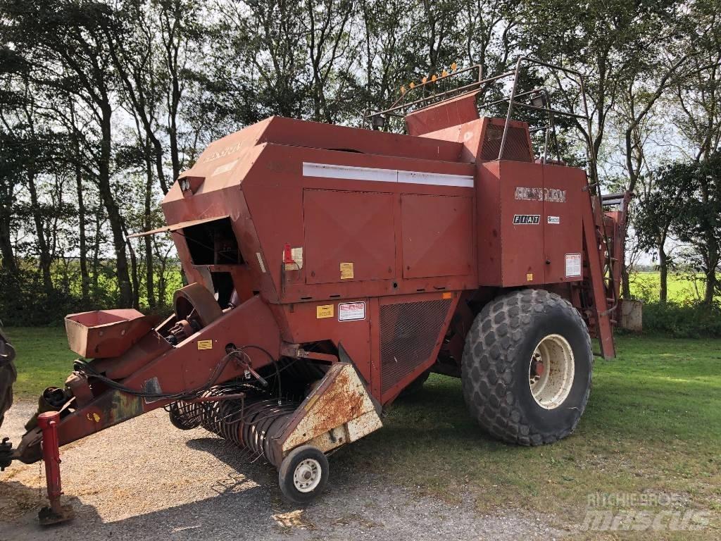 Hesston 4800 Balirke (kvadratne bale)