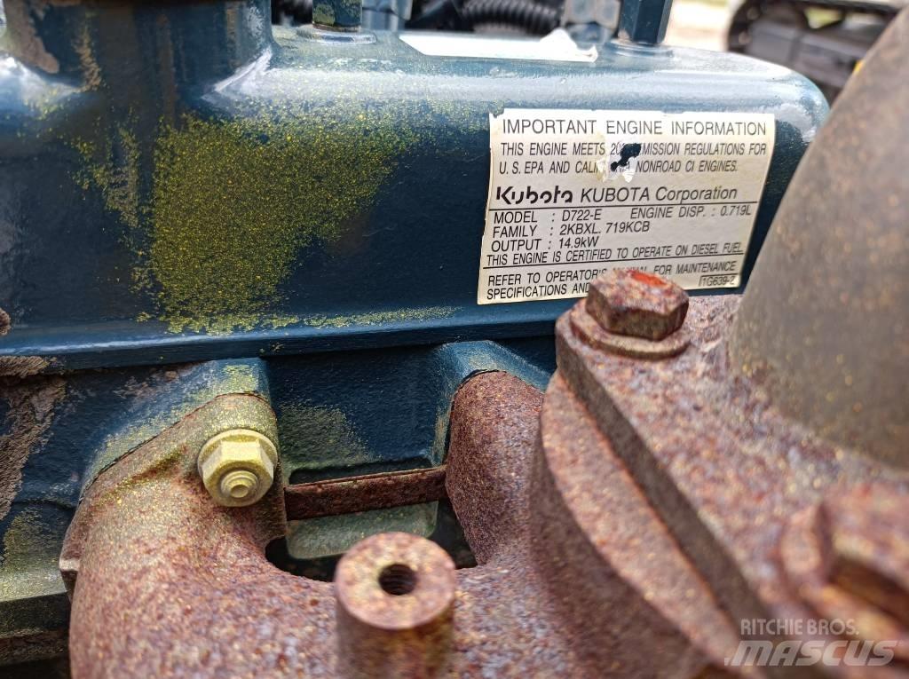 Bomag BW 90 AD-4 Enojni valjarji