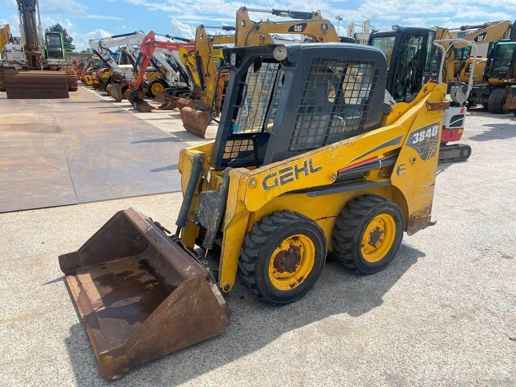 Gehl SL3840 NVT Skid steer mini nakladalci