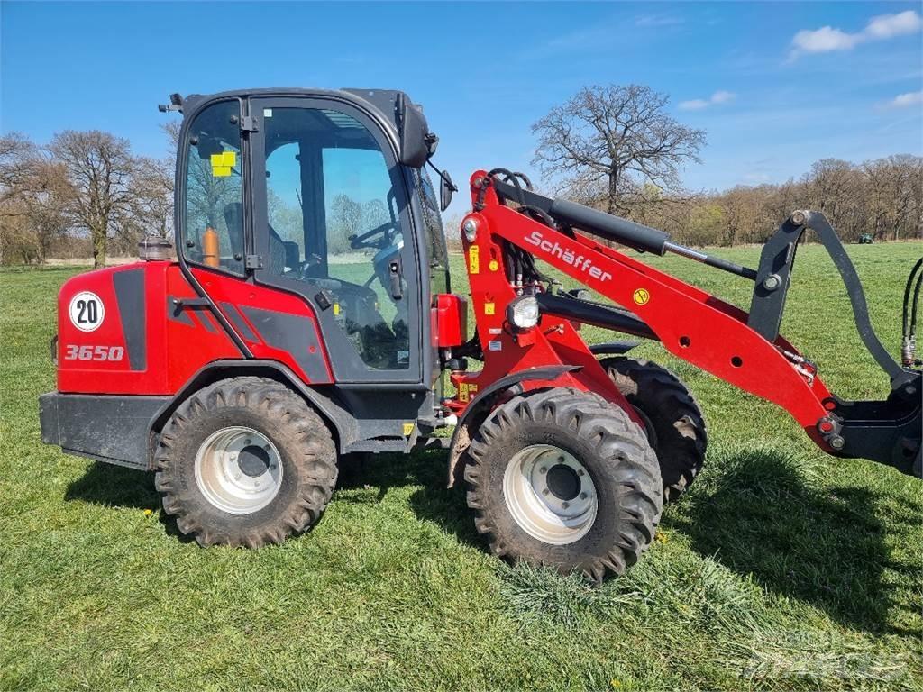 Schäffer 3650 Skid steer mini nakladalci