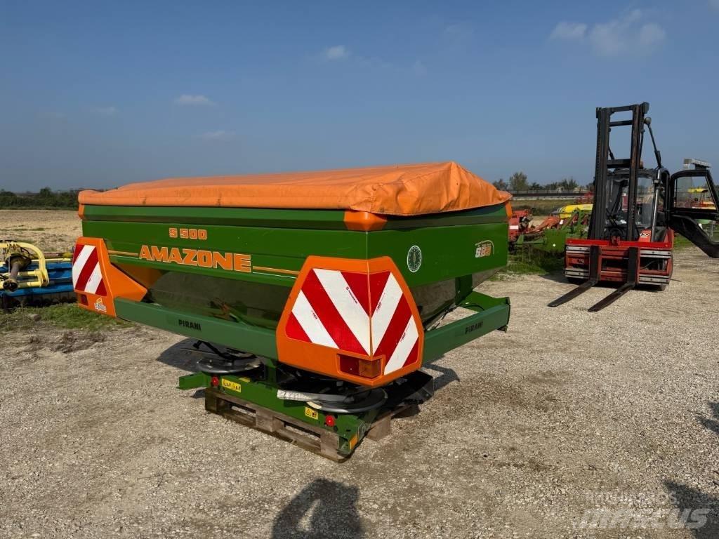 Amazone ZA-M 1500 Trosilniki mineralnega gnojila