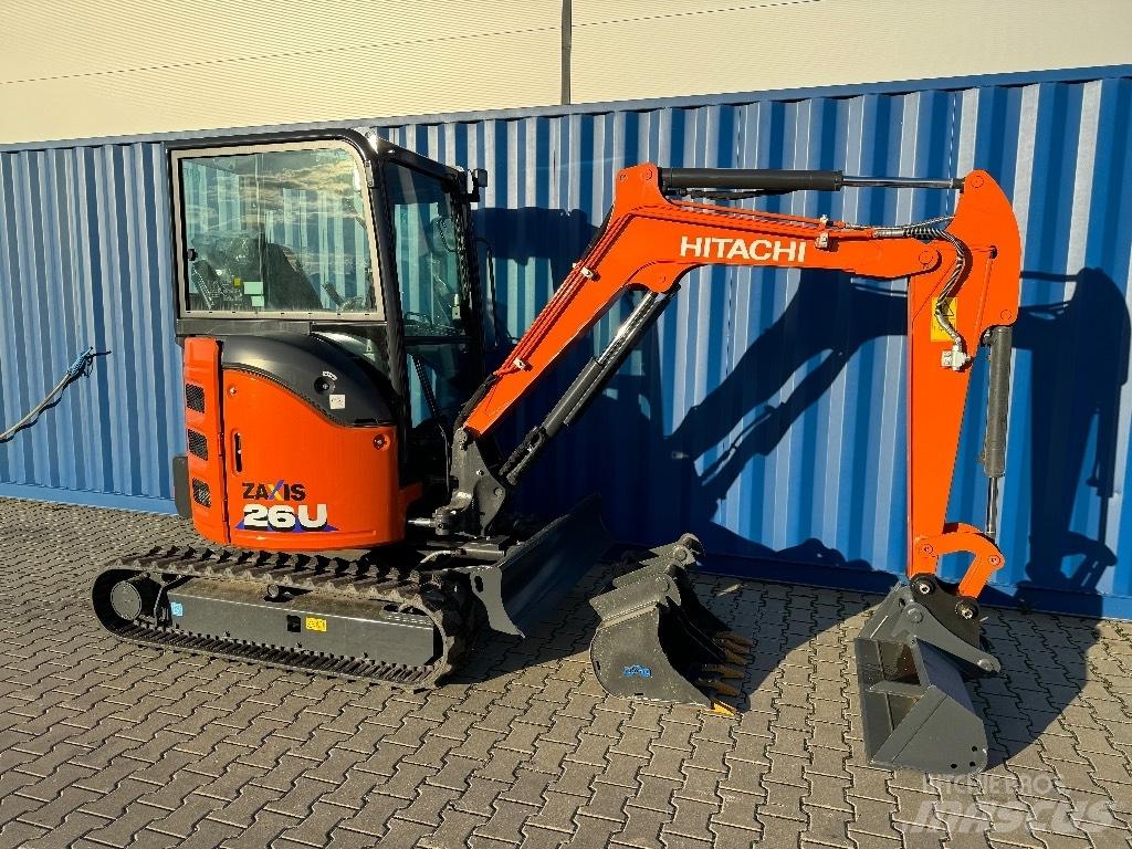 Hitachi ZX 26 U-6 Mini bagri <7t