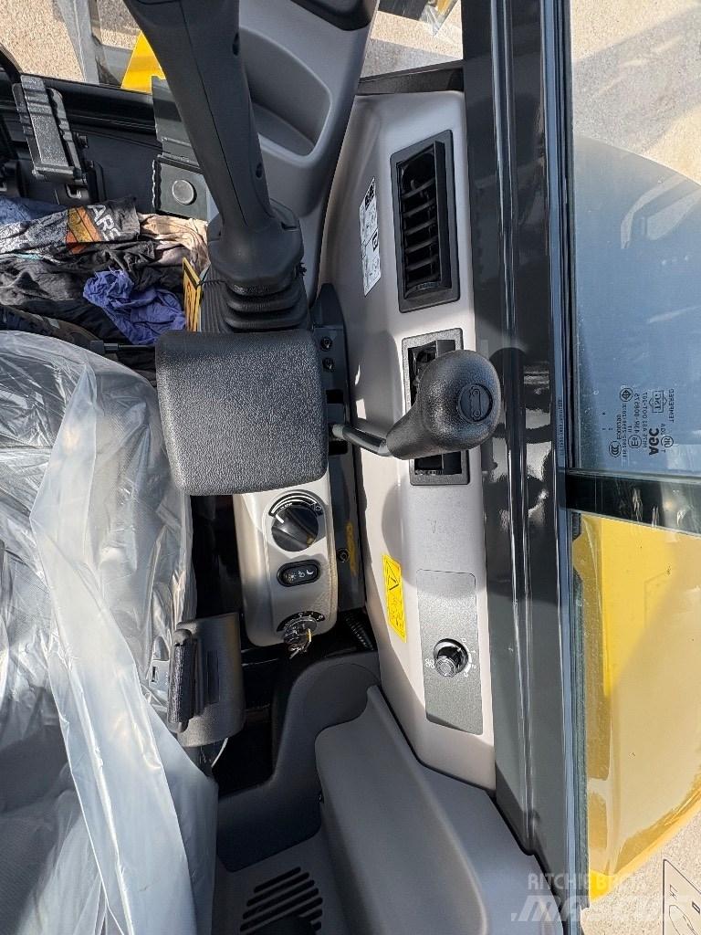 Komatsu PC 55 MR-5 Mini bagri <7t