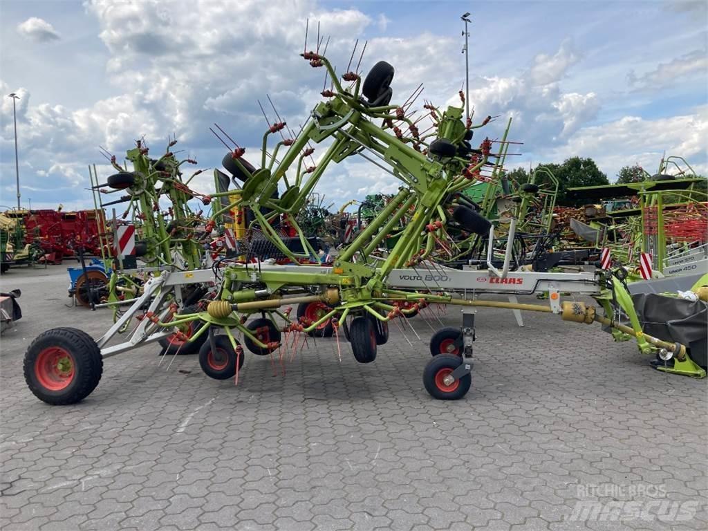 CLAAS Volto 1300T Obračalniki in zgrabljalniki