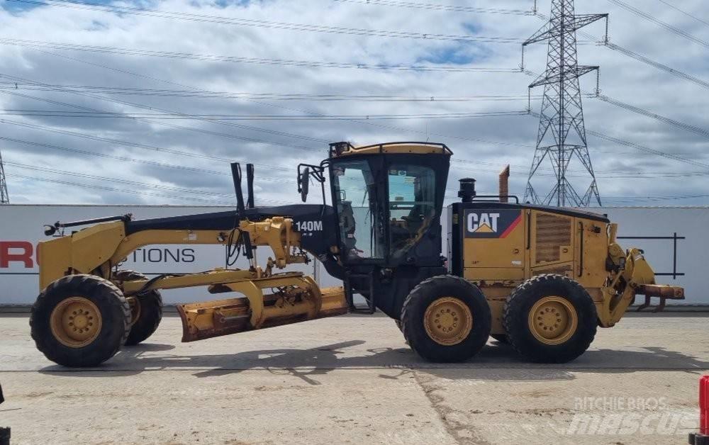 CAT 140 M Grederji