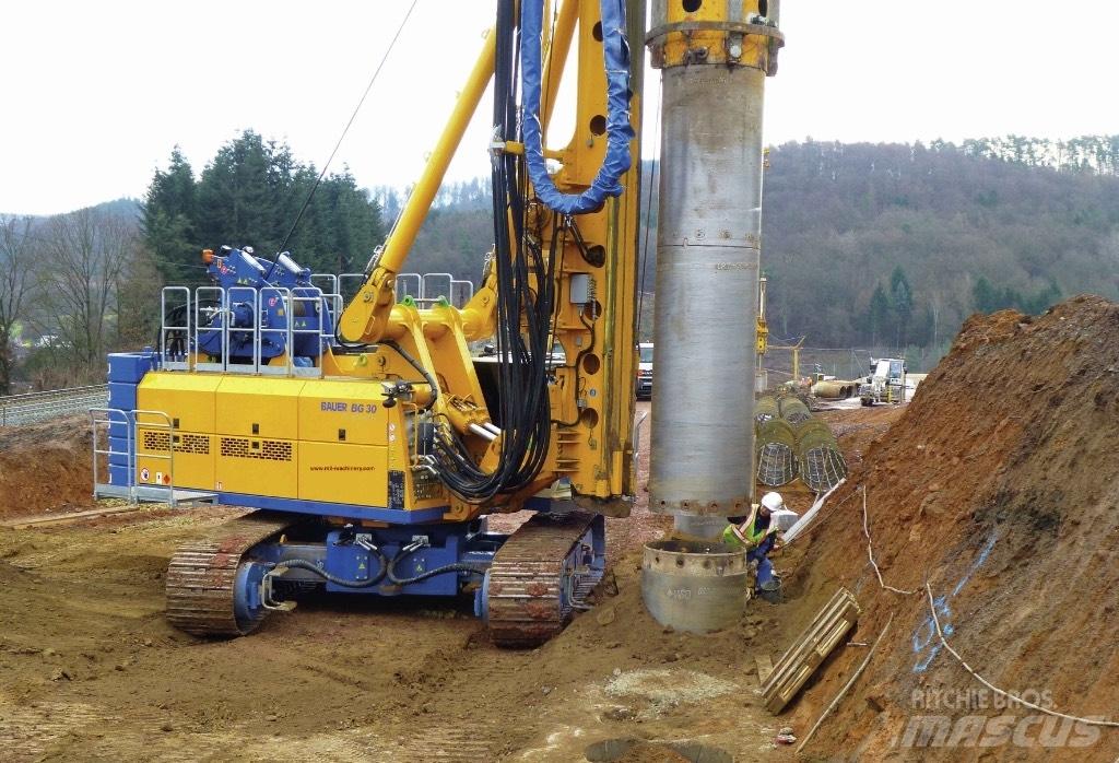 Bauer BG 30 V Težki vrtalni stroji