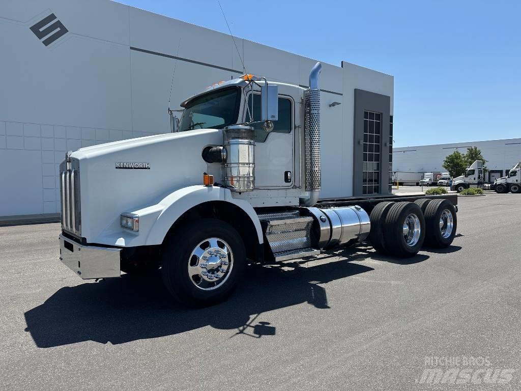 Kenworth T800 Tovornjaki-šasije