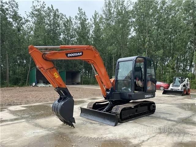 Doosan DH 60-7 Mini bagri <7t