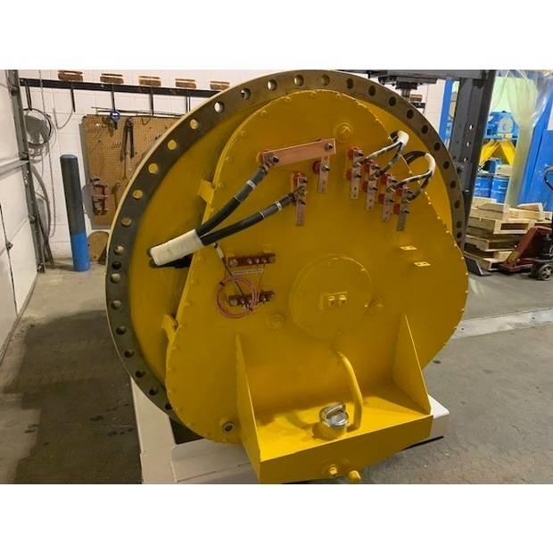 Komatsu 730 E Zglobni demperji
