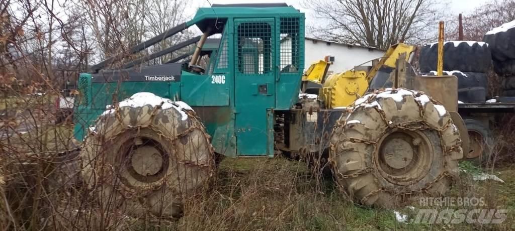 Timberjack 240 C Skiderji