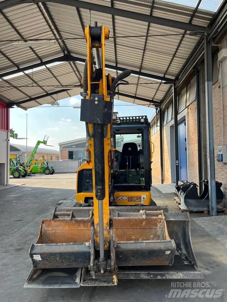 JCB 56 Z-2 Čelni nakladalci in kopači
