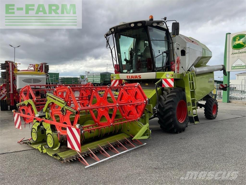 CLAAS AVERO 240 Kombajni