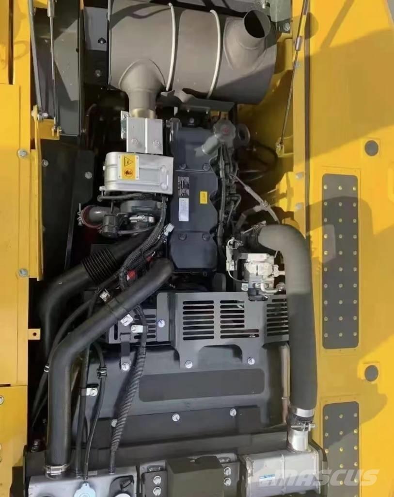 Komatsu PC 200-8 Bagri goseničarji