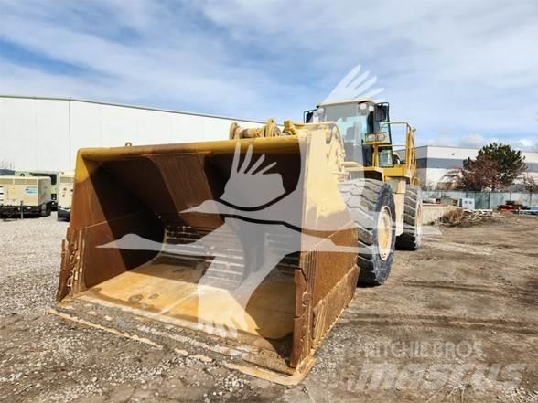 CAT 988H Kolesni nakladalci