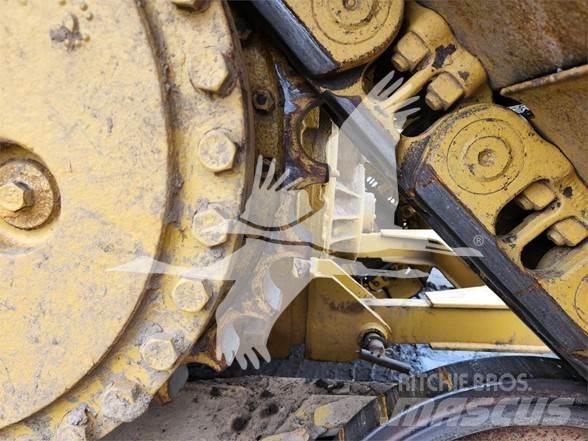 CAT D6T LGP Buldožerji goseničarji