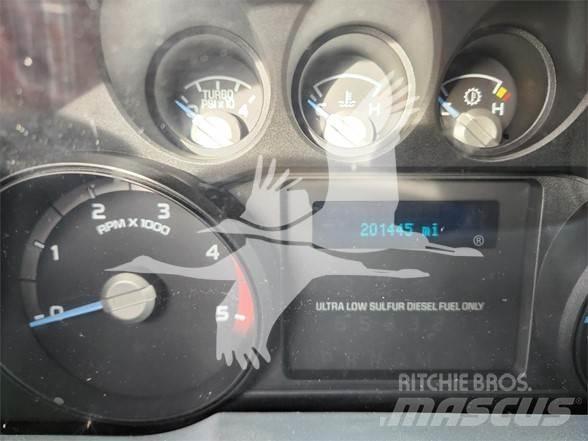 Ford F550 Drugo