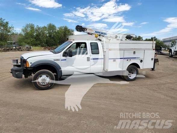 Ford F550 XL Gradbeništvo - drugo