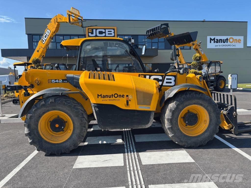 JCB 542-70 Kmetijski teleskopski nakladalci