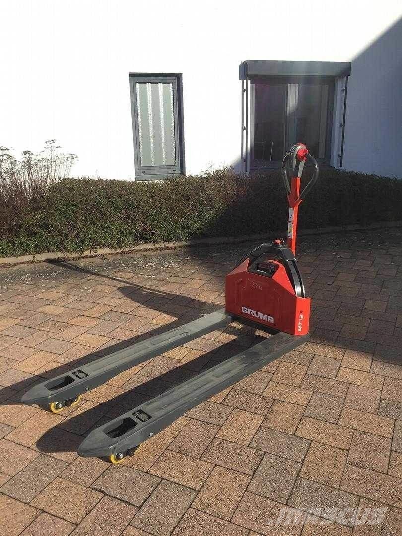 Linde MT12 Ročni električni viličar