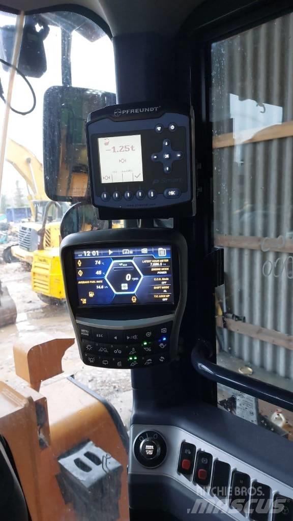 Hyundai HL 970 Kolesni nakladalci