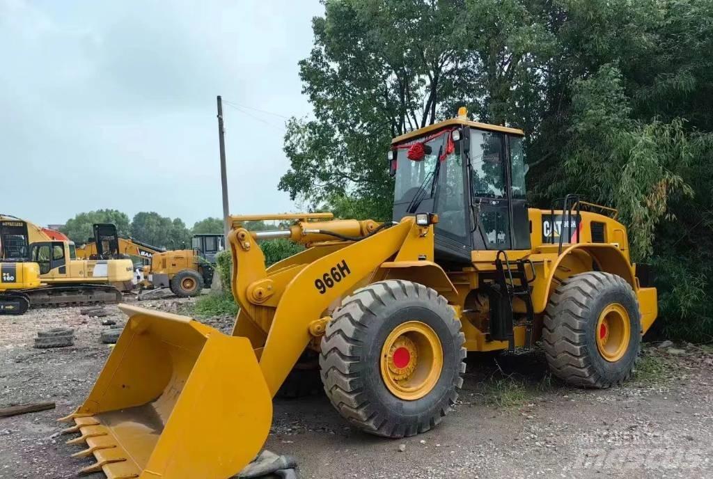 CAT 966 H Kolesni nakladalci