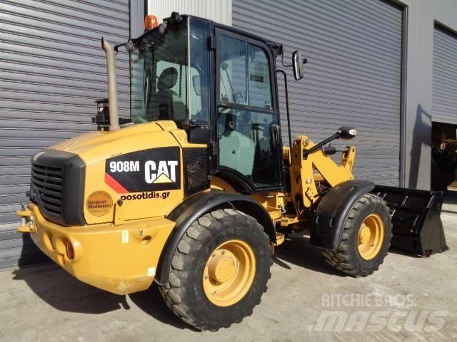 CAT 908M Kolesni nakladalci