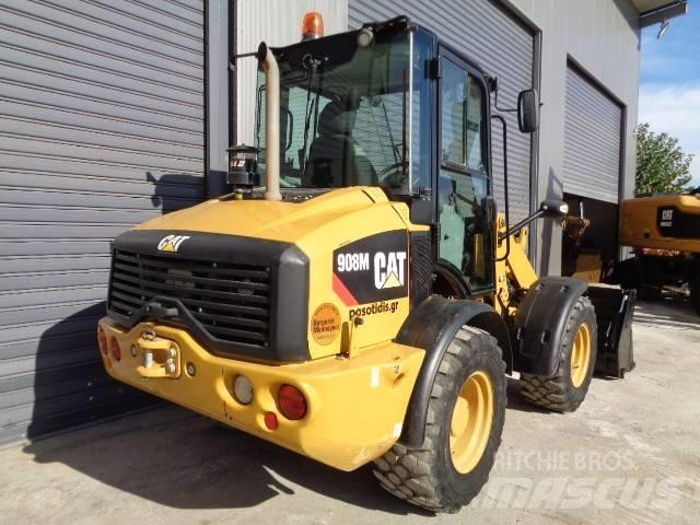 CAT 908M Kolesni nakladalci