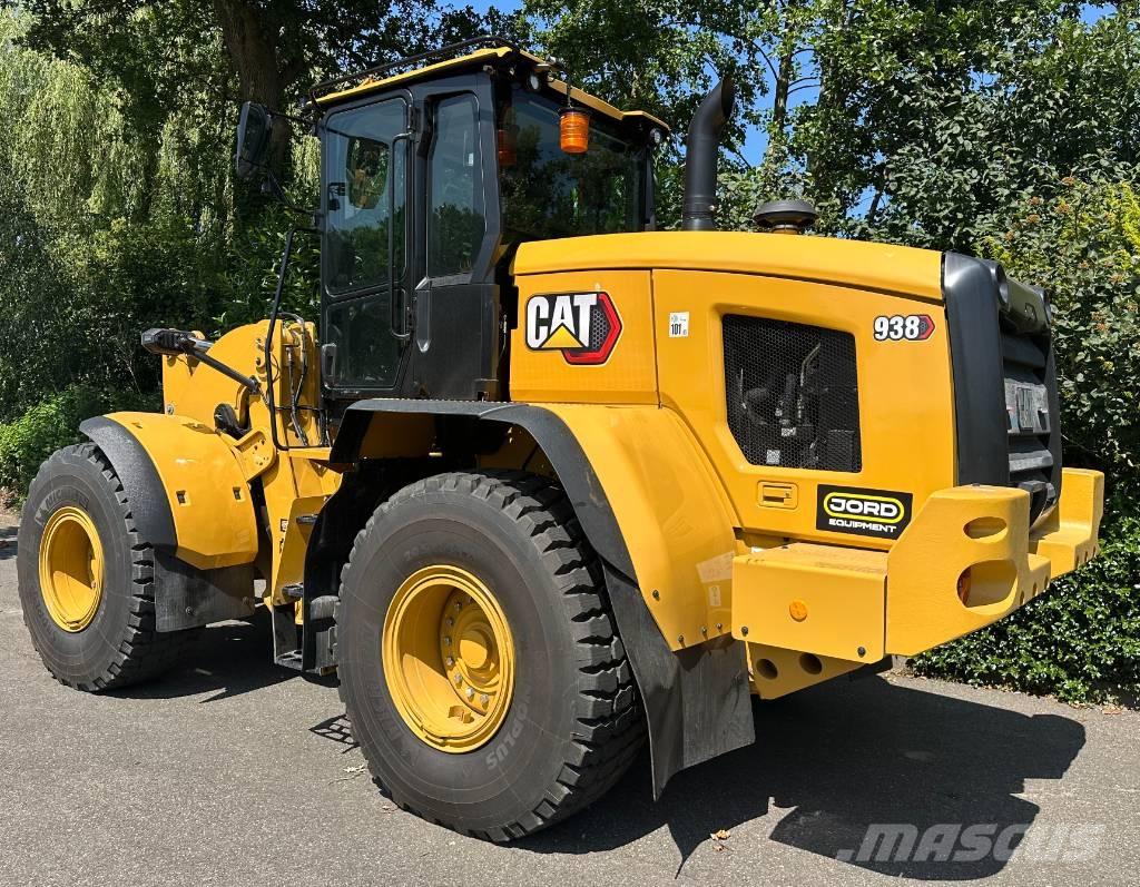 CAT 938M Kolesni nakladalci